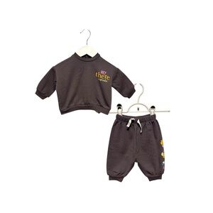 ⭐️ 5/$30 Petit Lem Baby Matching Set size 3 Months